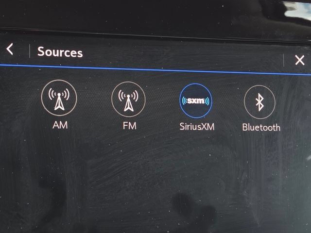 Used 2022 Buick Encore Preferred w/ Safety Package AWD/4WD image 28
