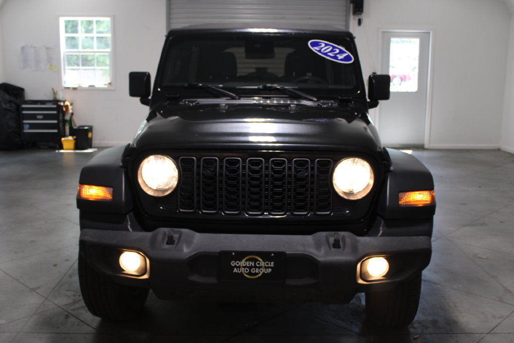 Used 2024 Jeep Wrangler Unlimited Sport AWD/4WD image 47