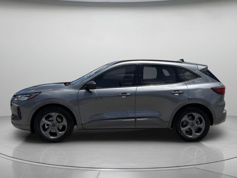 Used 2024 Ford Escape ST-Line FWD image 5
