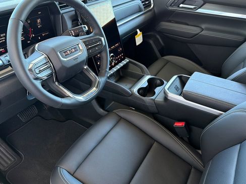 New 2026 GMC Terrain Elevation AWD/4WD image 8