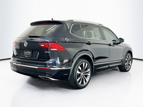 Used 2021 Volkswagen Tiguan SEL Premium R-Line image 9