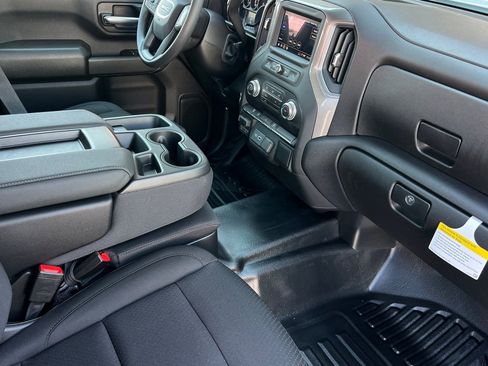 New 2026 GMC Sierra 2500 Pro image 14