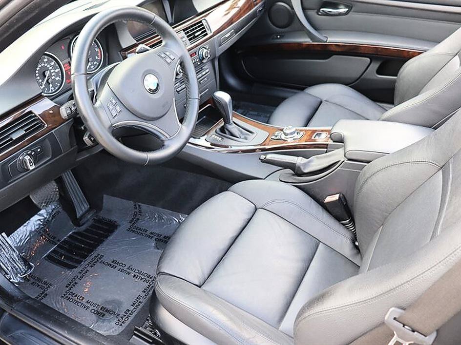 Used 2011 BMW 328i Convertible RWD image 9