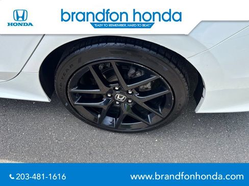 Used 2024 Honda Civic Sport image 31