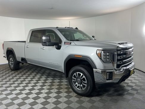 Used 2022 GMC Sierra 3500 SLE image 3