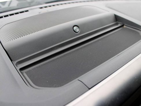 Used 2022 Ford F150 Platinum w/ Equipment Group 701A High image 35