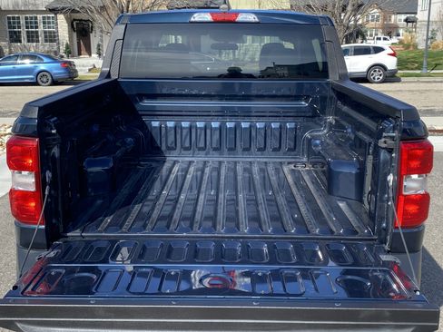 Used 2022 Ford Maverick XLT image 32