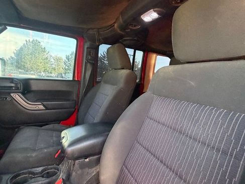 Used 2011 Jeep Wrangler Unlimited Sport AWD/4WD image 23