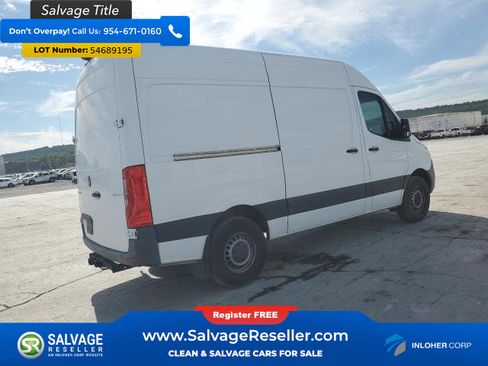 Used 2019 Mercedes-Benz Sprinter 144 Cargo image 4