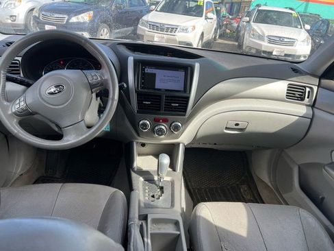 Used 2010 Subaru Forester 2.5X Limited image 12