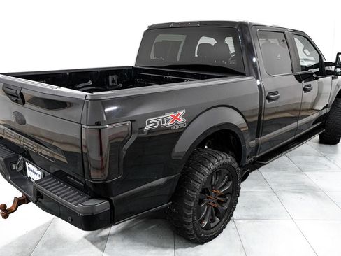 Used 2018 Ford F150 XL w/ Equipment Group 101A Mid AWD/4WD image 14