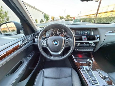 Used 2017 BMW X3 xDrive28i AWD/4WD image 17
