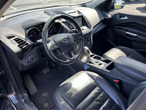 Used 2018 Ford Escape SEL FWD image 17