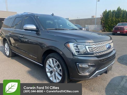Used 2018 Ford Expedition Max Platinum AWD/4WD image 3