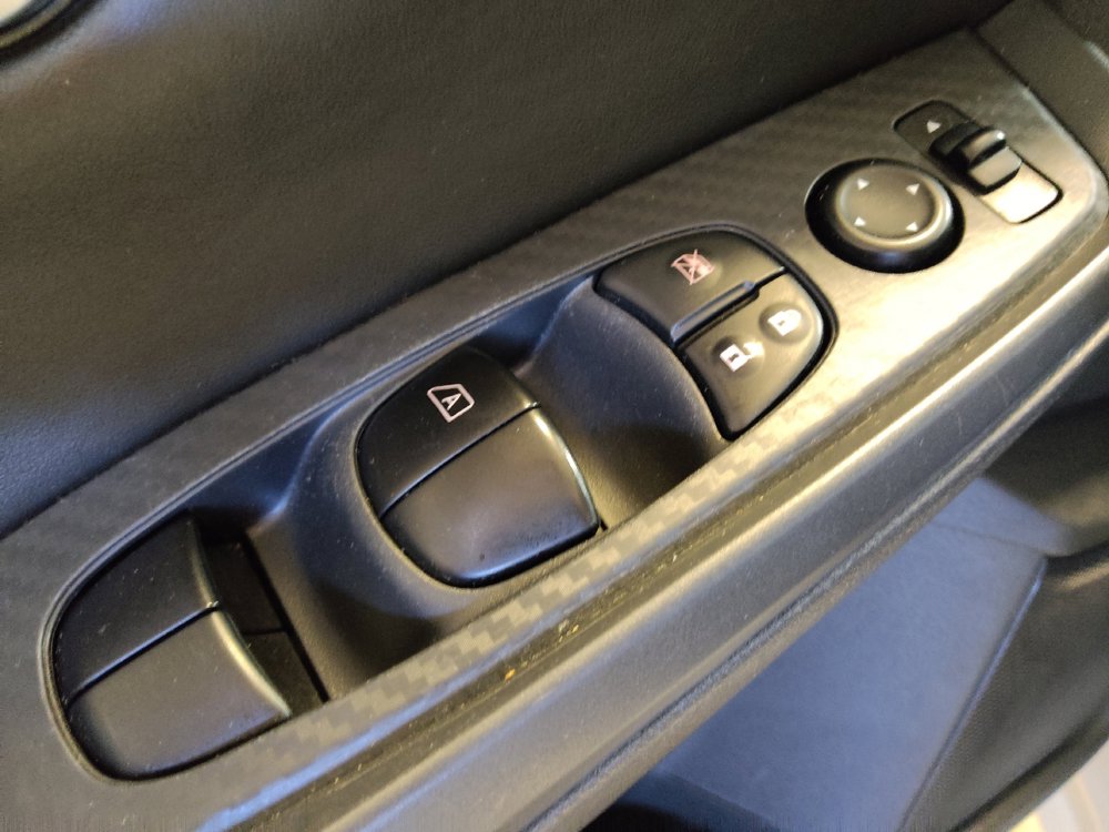 Used 2025 Nissan Sentra SV w/ All-Weather Package FWD image 27