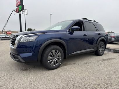 New 2025 Nissan Pathfinder SV