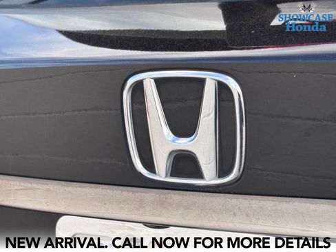 Used 2019 Honda HR-V LX image 11