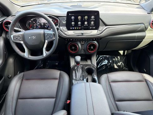 Used 2025 Chevrolet Blazer RS w/ Enhanced Convenience Package image 19