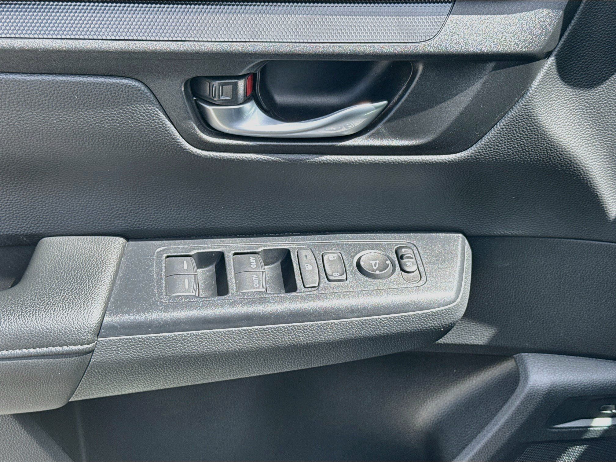 Certified 2025 Honda CR-V EX image 16