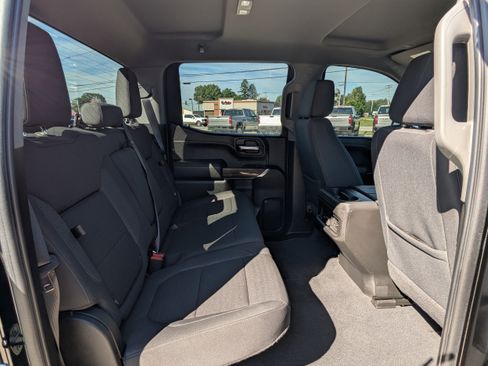 Used 2022 Chevrolet Silverado 1500 RST w/ Rally Edition AWD/4WD image 12