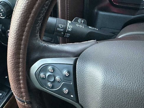 Used 2015 Chevrolet Silverado 3500 High Country w/ Duramax Plus Package image 32