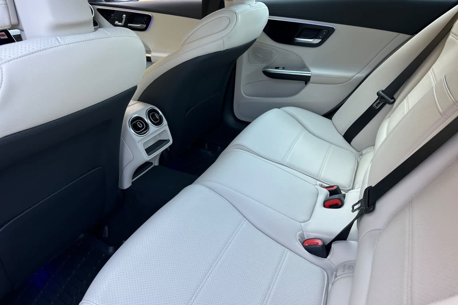 Certified 2026 Mercedes-Benz C 300 4MATIC Sedan image 11