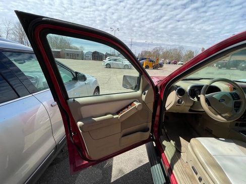 Used 2009 Ford Explorer Eddie Bauer AWD/4WD image 22