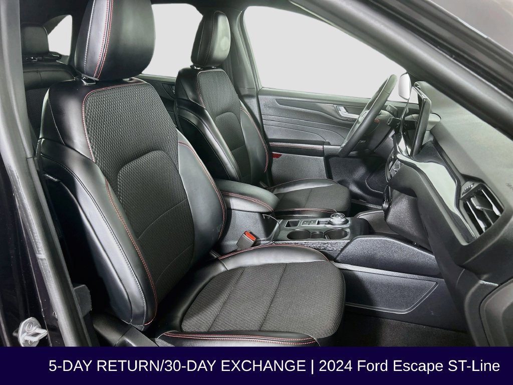 Used 2024 Ford Escape ST-Line w/ Tech Pack #1 FWD image 31