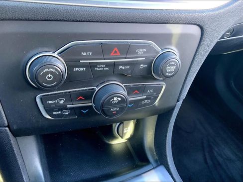 Used 2018 Dodge Charger GT w/ Navigation & Travel Group image 31