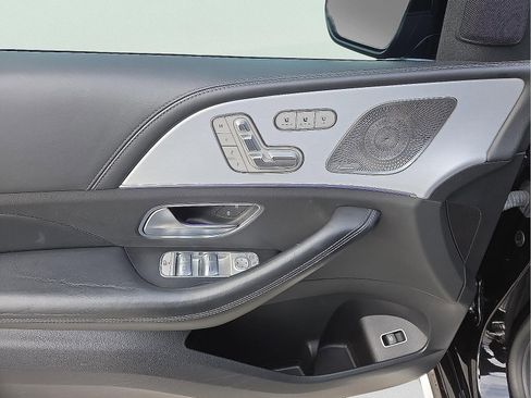 Used 2023 Mercedes-Benz GLE 63 AMG S image 15