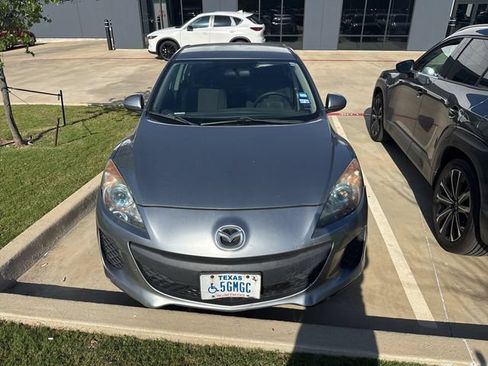 Used 2012 MAZDA MAZDA3 i Touring FWD image 2