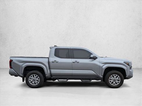 Used 2024 Toyota Tacoma SR5 image 4