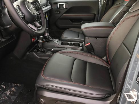 New 2026 Jeep Wrangler Rubicon image 5