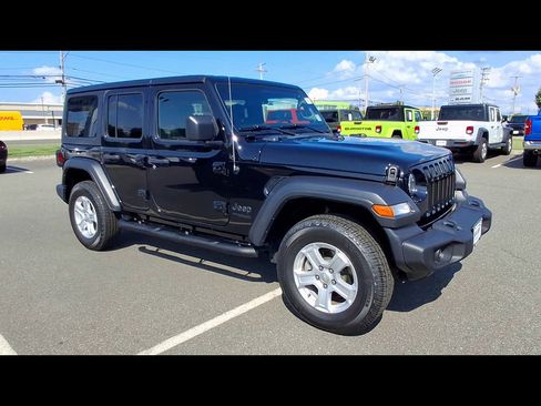 Used 2022 Jeep Wrangler Unlimited Sport AWD/4WD image 2