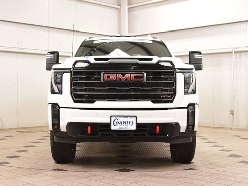 Used 2024 GMC Sierra 2500 AT4 w/ AT4 Premium Plus Package AWD/4WD image 2