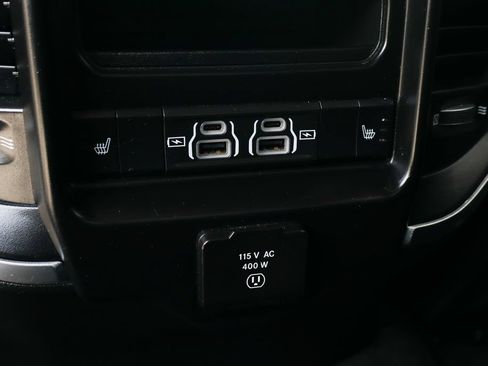 Used 2021 RAM 1500 Laramie AWD/4WD image 44