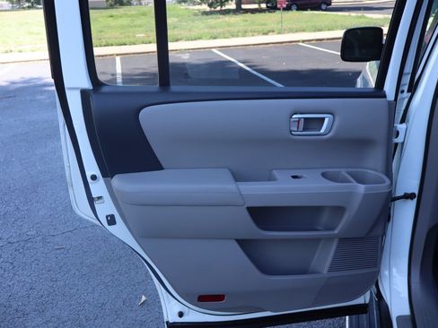 Used 2015 Honda Pilot EX-L image 25