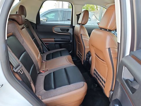 Used 2025 Ford Bronco Sport Outer Banks AWD/4WD image 29