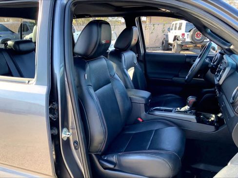 Used 2020 Toyota Tacoma TRD Pro image 8