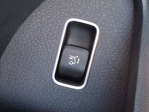 Used 2024 Mercedes-Benz GLE 53 AMG 4MATIC image 23