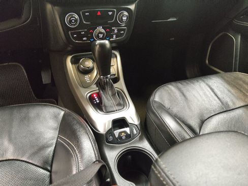 Used 2021 Jeep Compass Latitude image 26