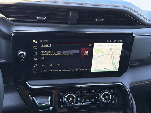 New 2026 GMC Sierra 1500 AT4 w/ AT4 Premium Package AWD/4WD image 18