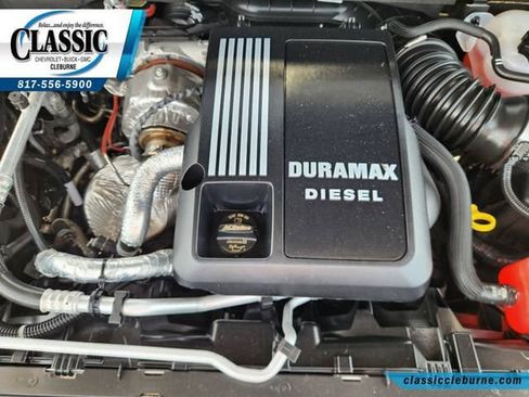 Used 2025 Chevrolet Silverado 1500 High Country AWD/4WD image 30