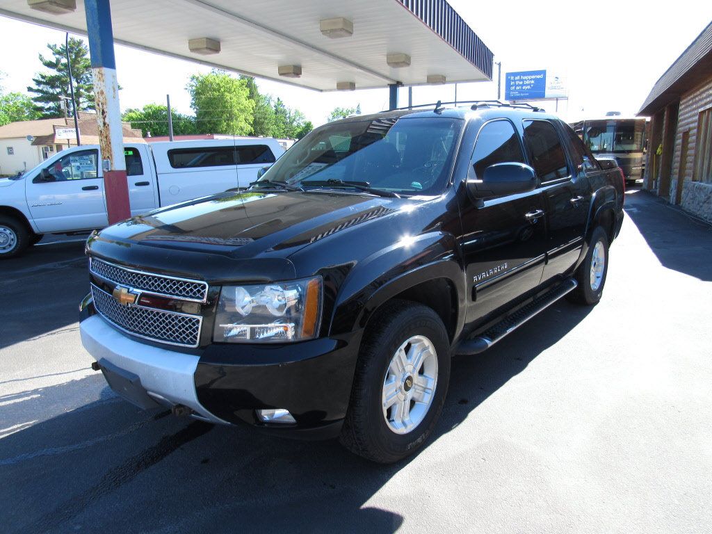 Used 2011 Chevrolet Avalanche LT AWD/4WD image 1