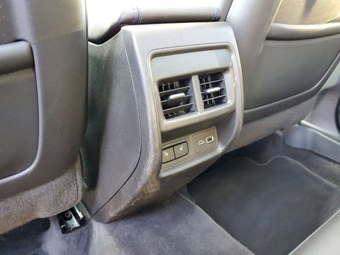 Used 2024 Cadillac XT4 Sport image 29