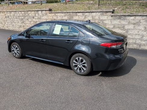 Used 2022 Toyota Corolla LE image 7