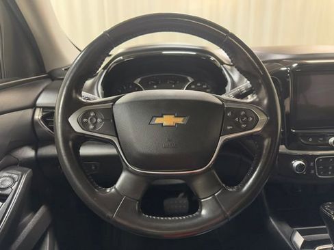 Used 2018 Chevrolet Traverse LT AWD/4WD image 17