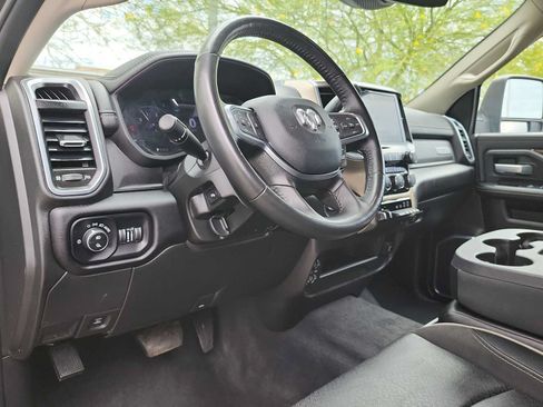 Used 2024 RAM 2500 Laramie w/ Safety Group AWD/4WD image 10