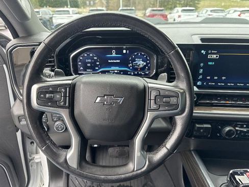 Used 2022 Chevrolet Silverado 1500 LT Trail Boss w/ Convenience Package II image 13