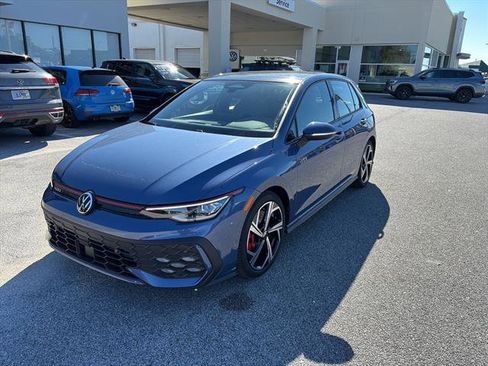 New 2026 Volkswagen GTI SE FWD image 3